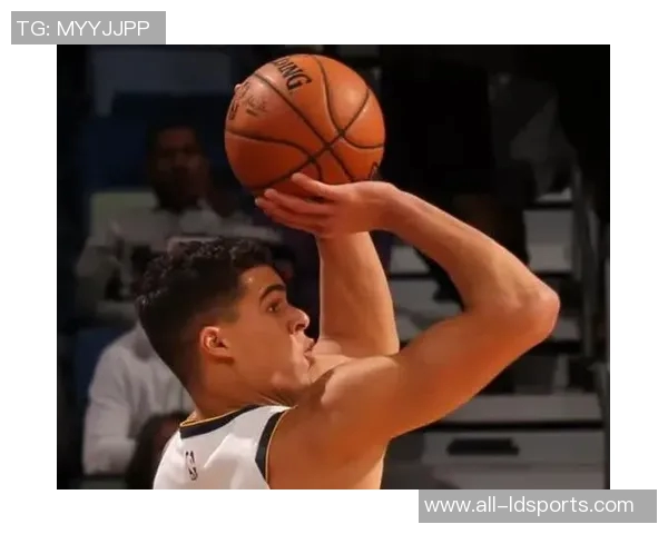 小迈克尔波特状态回暖近期表现强劲场均278分75板33助 小迈克尔波特状态回暖近期表现强劲场均278分75板33助